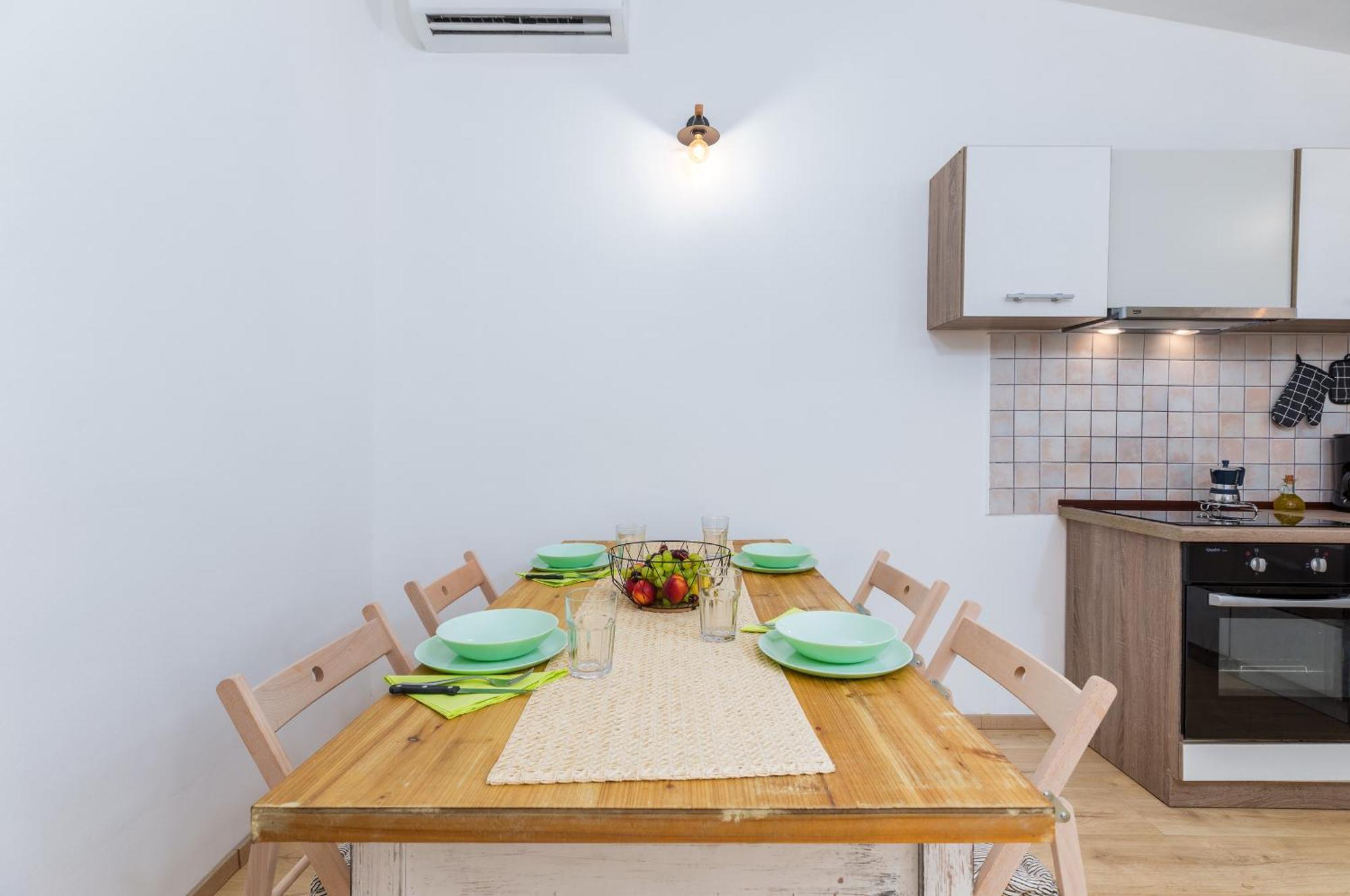Hébergement de vacances House For Rent Ulika *