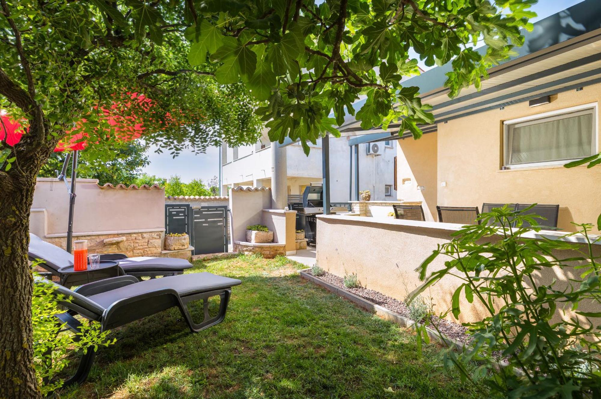 House For Rent Ulika *