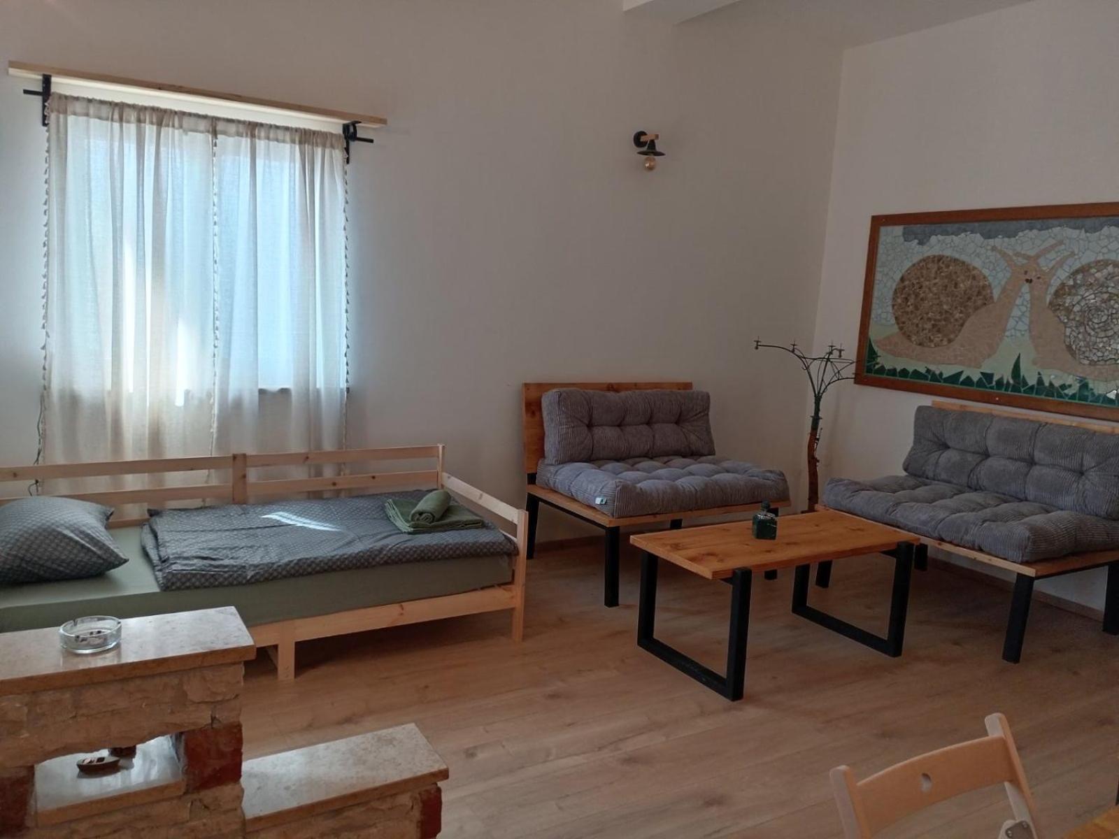 House For Rent Ulika * Valbandon